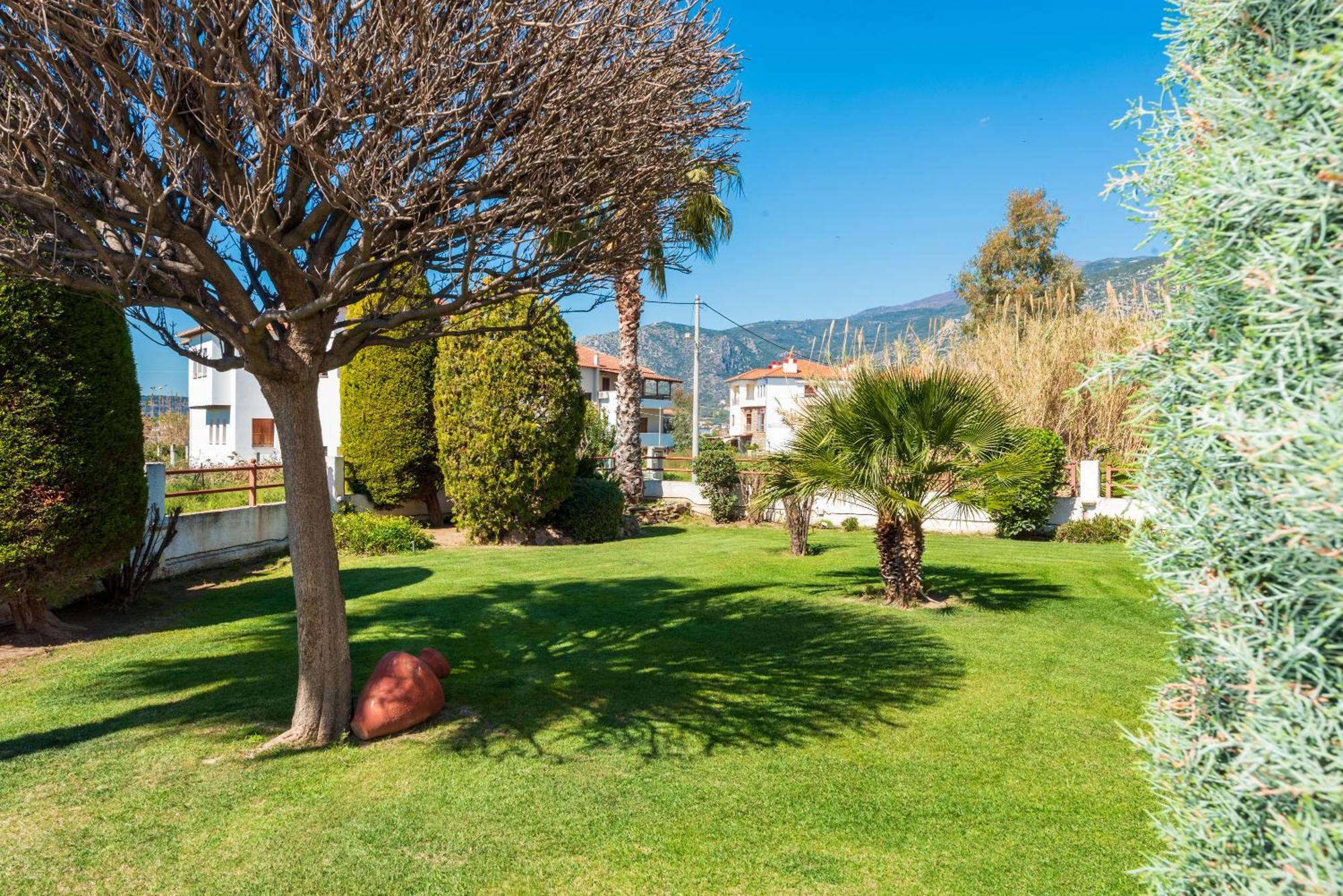 Apartament Christina'S Twin Palm Trees House Agria Zewnętrze zdjęcie